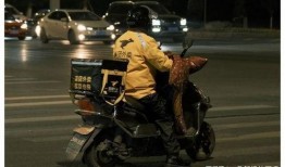 唐山小哥爆料事件视频,真相与争议交织的街头冲突